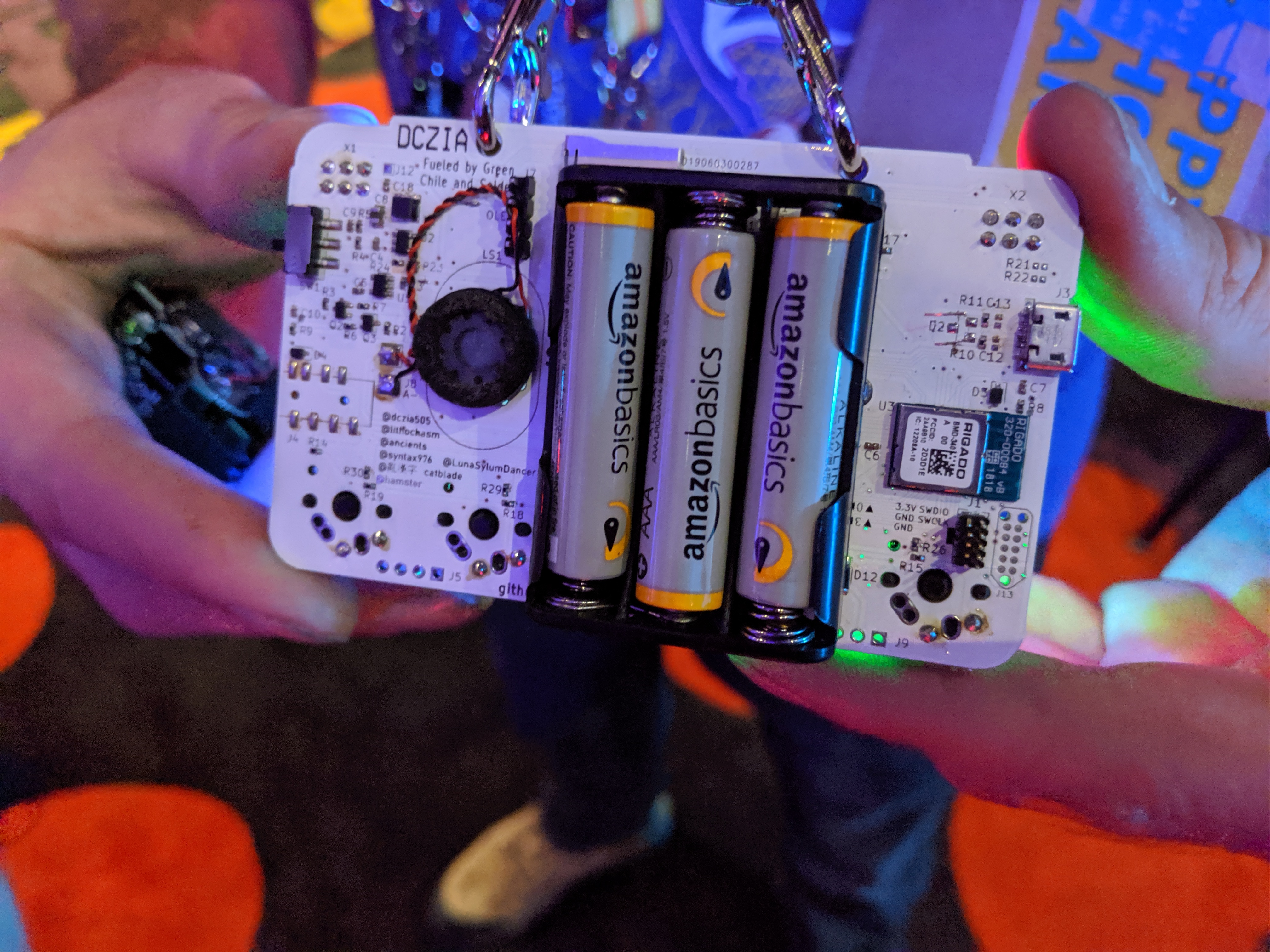 DCzia Laser Theremin badge - rear