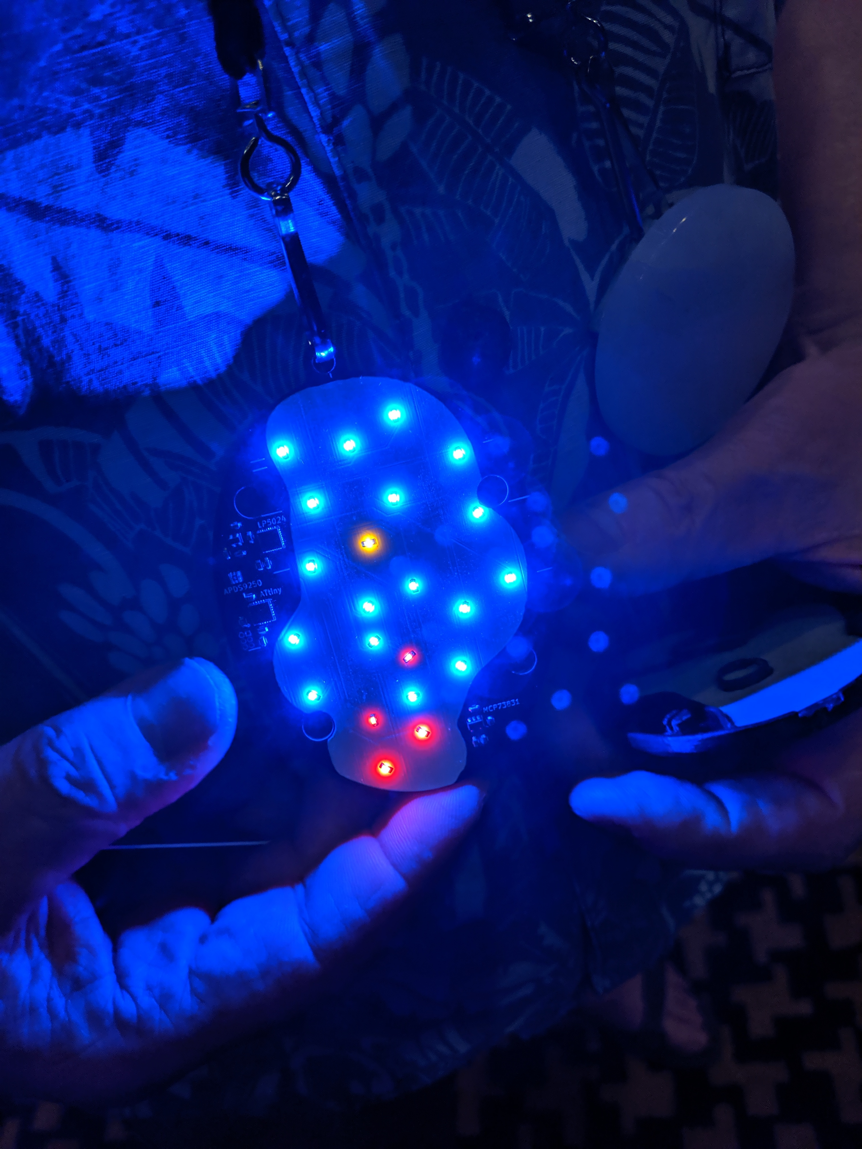 White noodle bar badge - LEDs