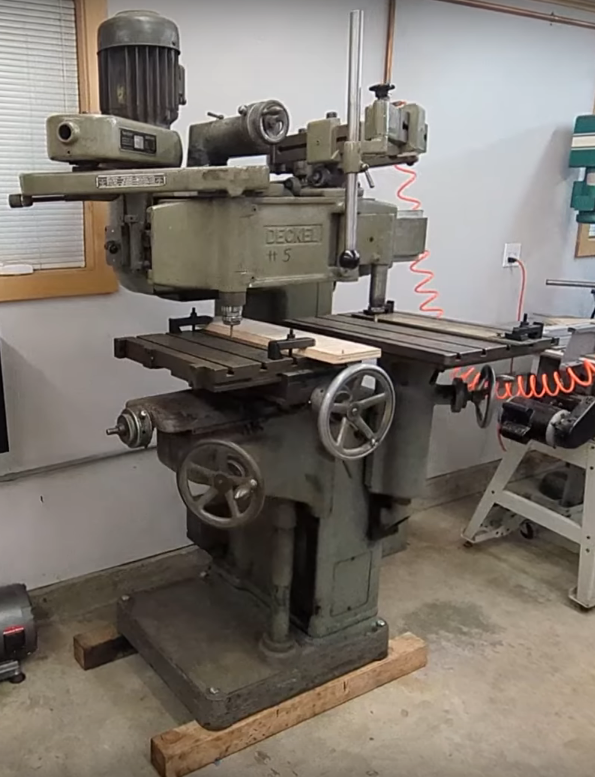 Antique pantograph mill