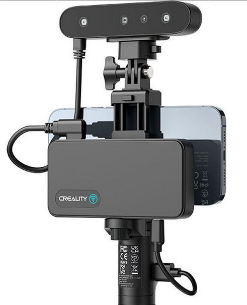 The Creality CR-Scan Ferret Pro 3D scanner, with iPhone in place. (Credit: Creality)