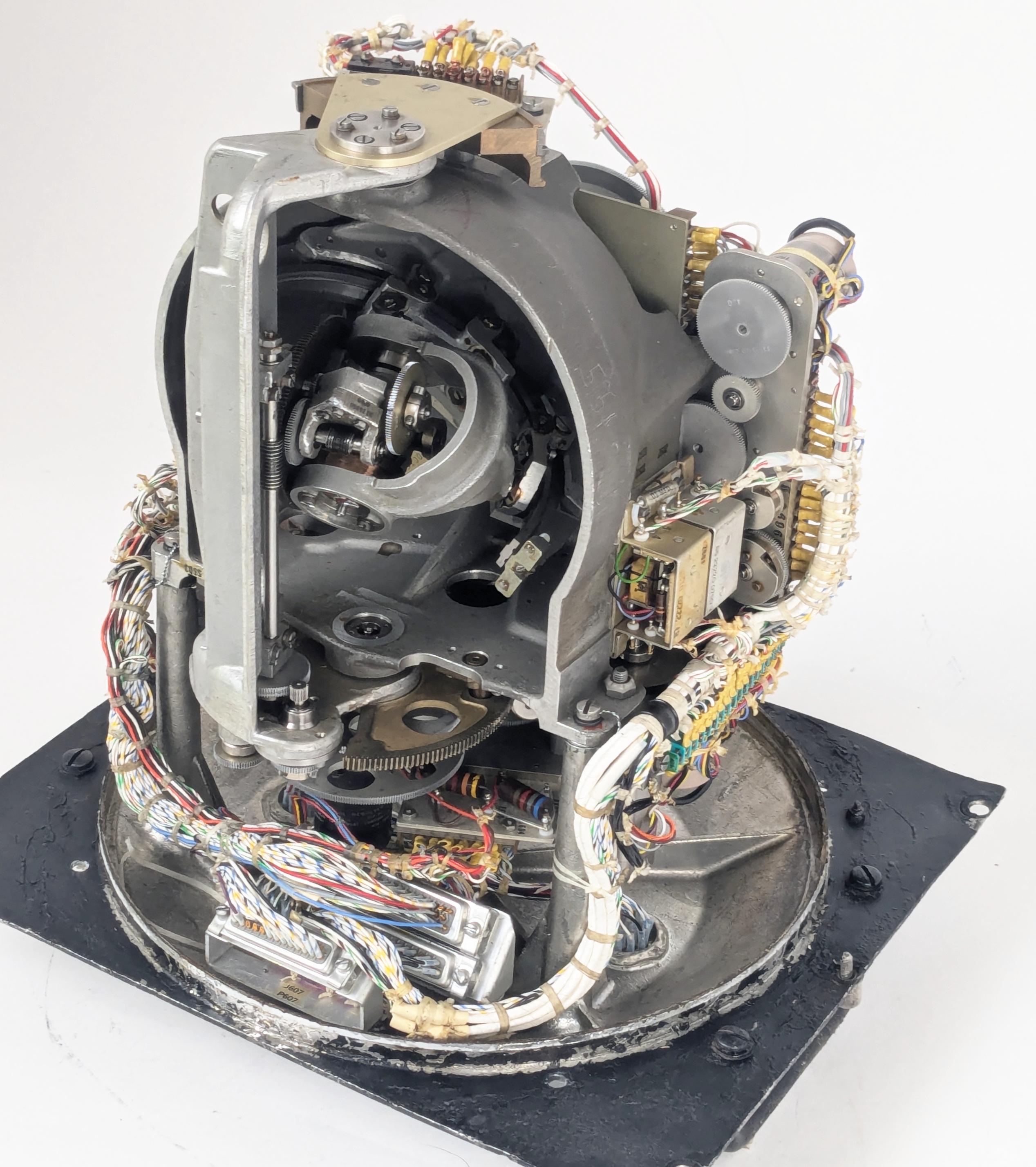 The Angle Computer of the B-52, opened. (Credit: Ken Shirriff)